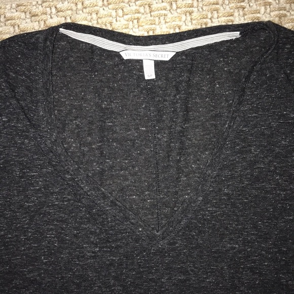 Gray v-neck - Picture 2 of 2